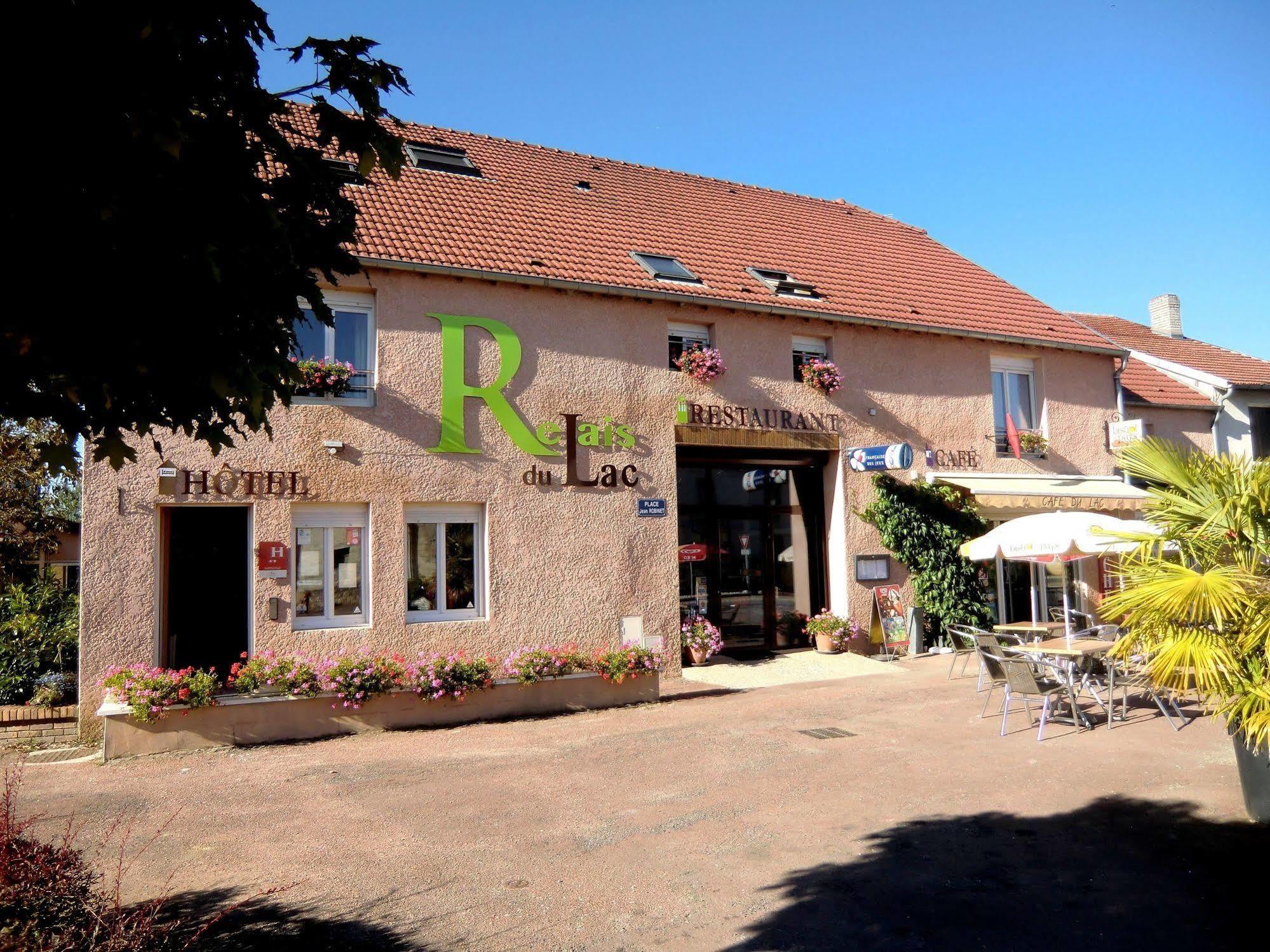 Relais Du Lac Villegusien-le-Lac 외부 사진